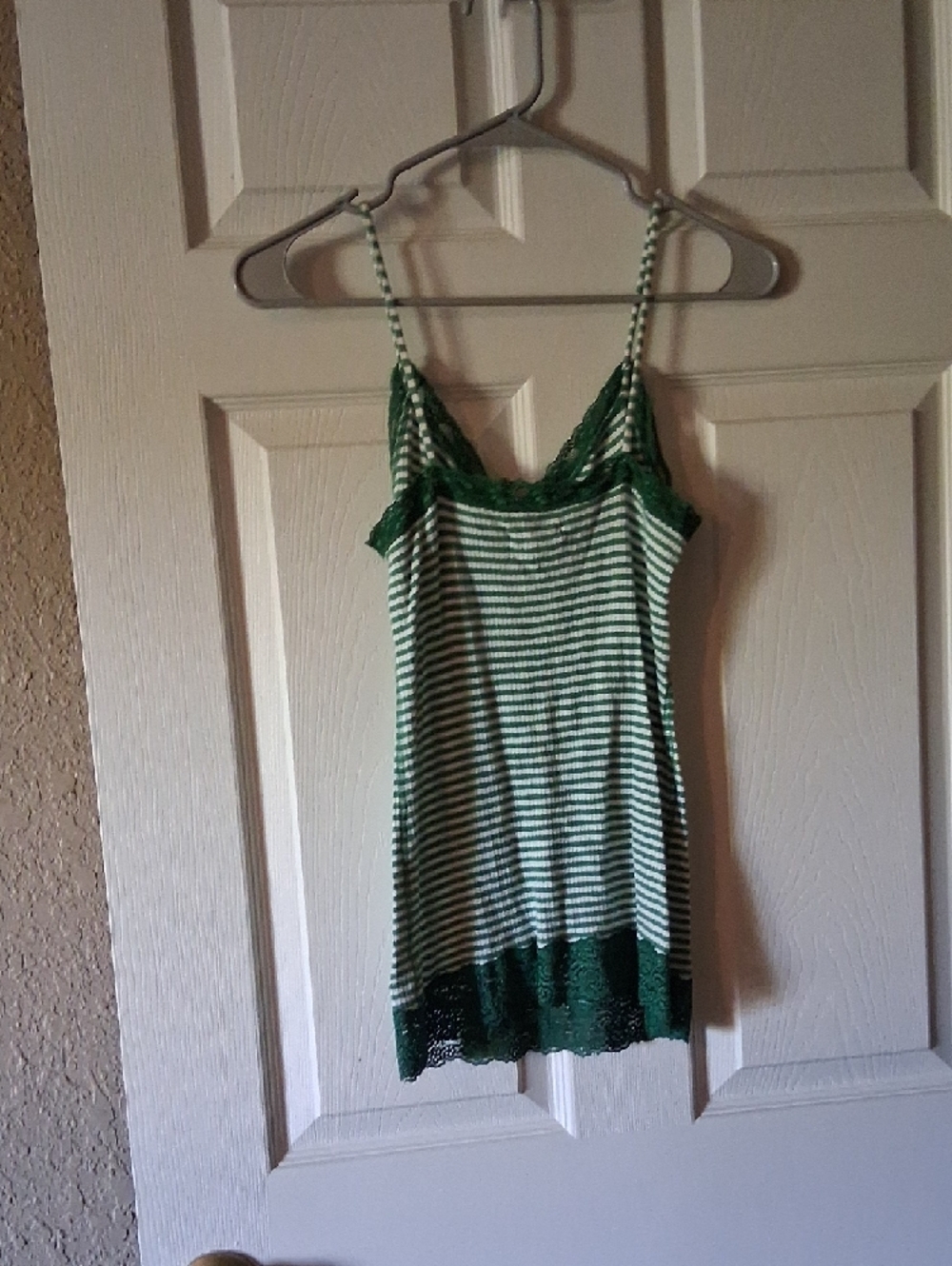 Hollister Green and White Striped Lace-Trim Cami - Picture 3 of 3